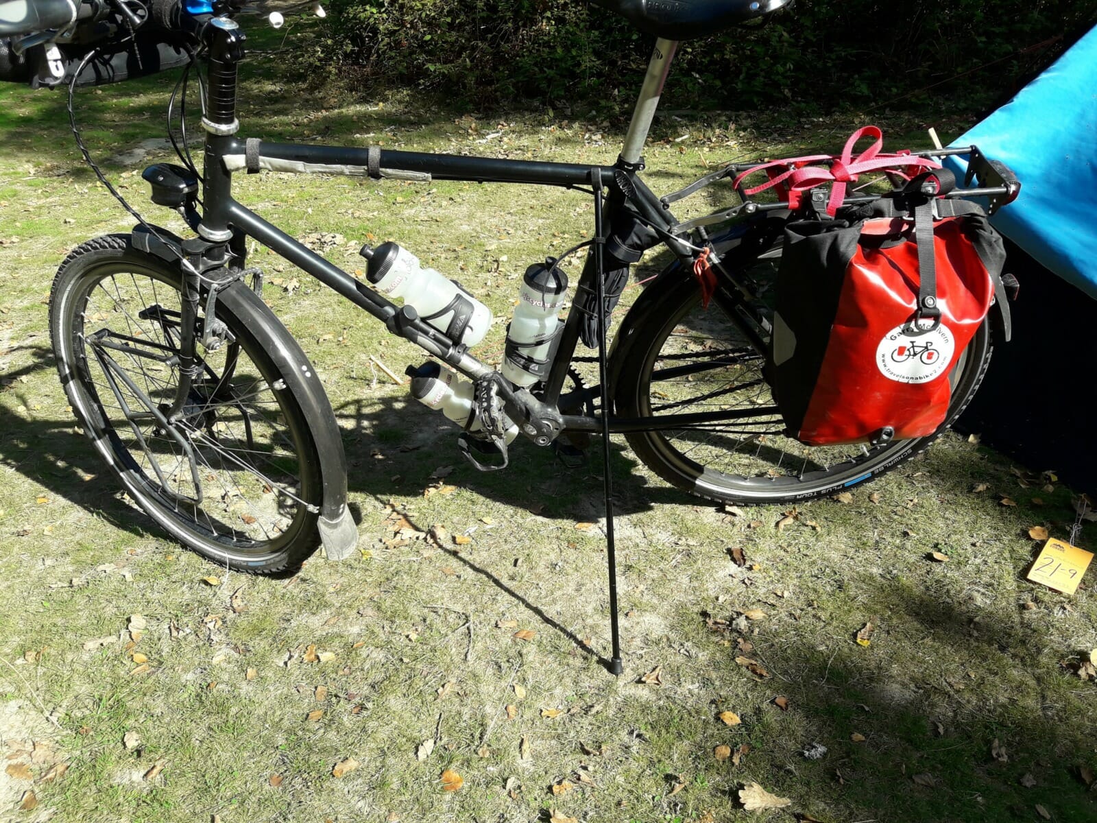 Bike with panniers