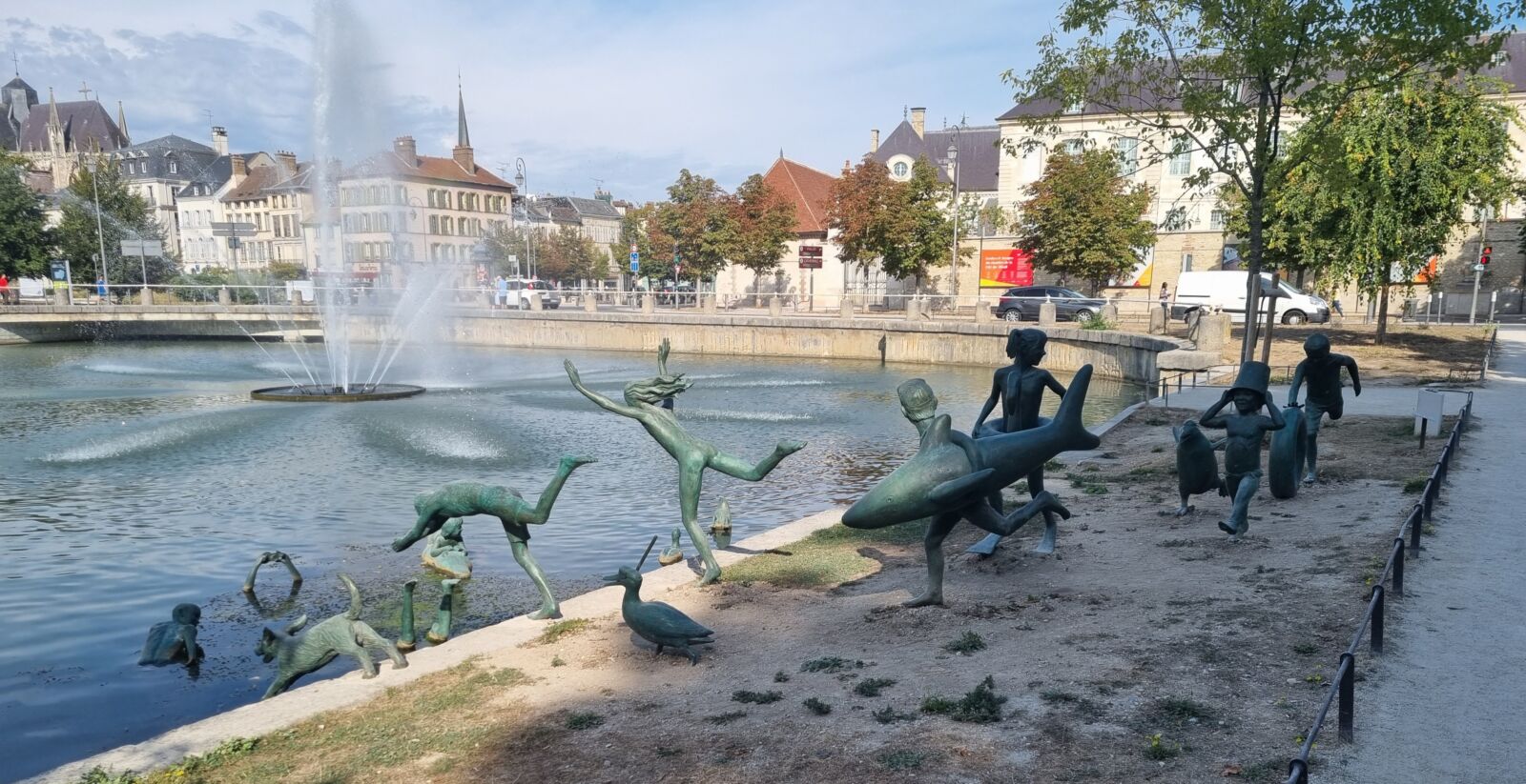 Scupture by water