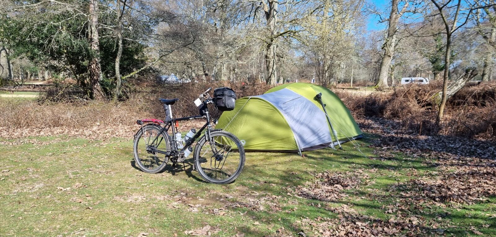 Tent bicycle trees