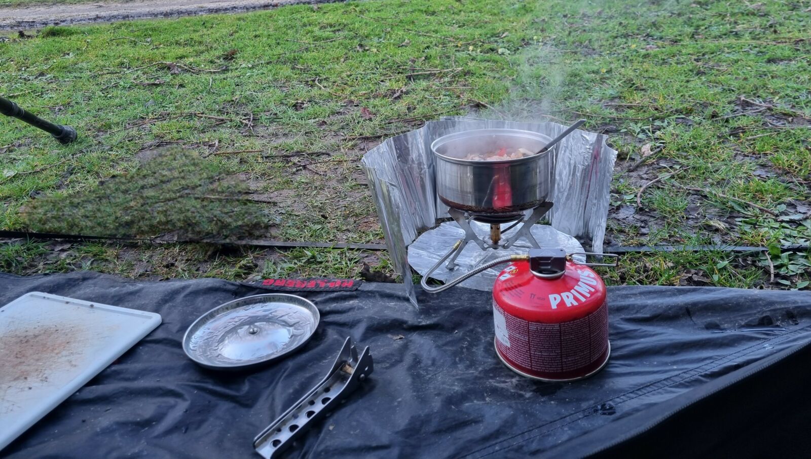 Campsite cooking stove